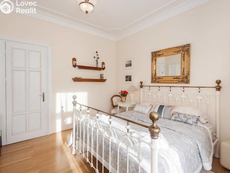 Pronájem bytu 2+KK Praha, Ovenecká 323/40 č. 20