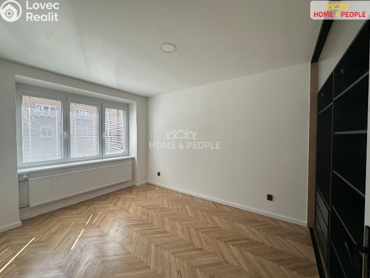 Pronájem bytu 3+1 Přelouč, K. Čapka č. 22
