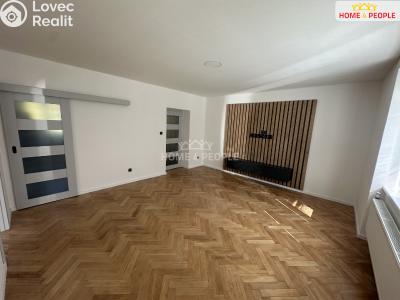 Pronájem bytu 3+1 Přelouč, K. Čapka č. 6
