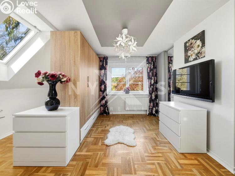 Продажа семейного дома Týnec nad Sázavou, Sad přátelství 97 č. 15