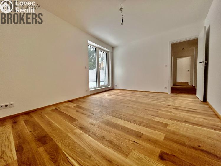 Prodej bytu 3+KK Praha 6, U hotelu 1377/5 č. 4