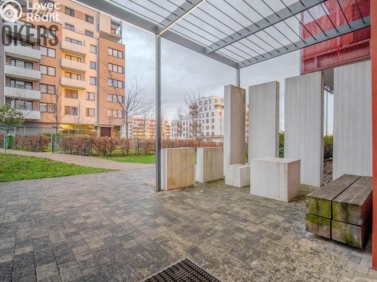 Pronájem bytu 2+KK Praha, Kardausova č. 15