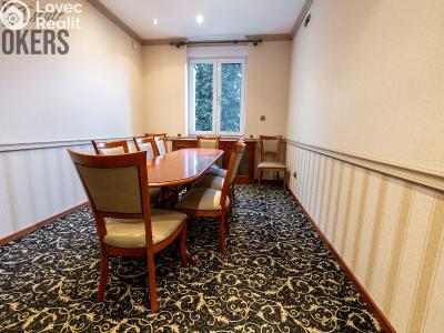 Sale apartment 4+1 Praha, Jenečská č. 16
