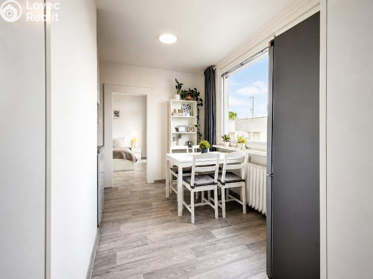 Prodej bytu 3+1 Chomutov, Kundratická 4495 č. 32