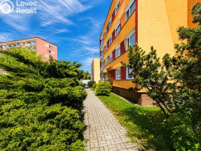 Продажа квартиры 3+1 Chomutov, Kundratická 4495 č. 23