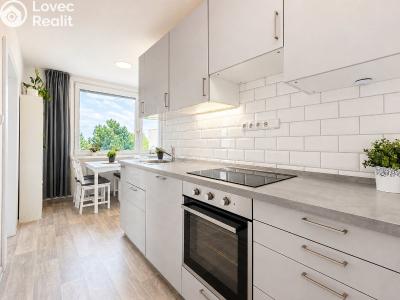 Продажа квартиры 3+1 Chomutov, Kundratická 4495 č. 27