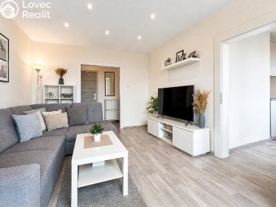 Продажа квартиры 3+1 Chomutov, Kundratická 4495 č. 31