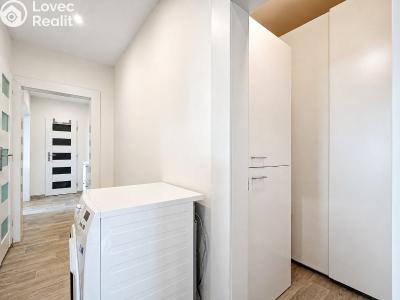 Продажа квартиры 3+1 Chomutov, Kundratická 4495 č. 37