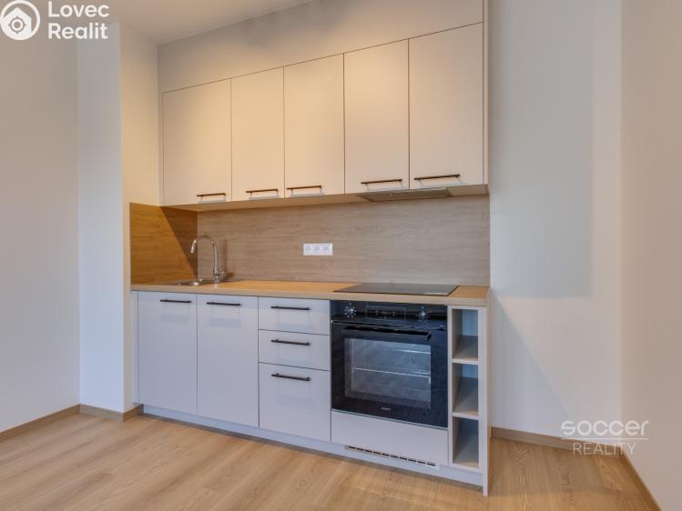 Pronájem bytu 2+KK Praha, Poděbradská č. 12