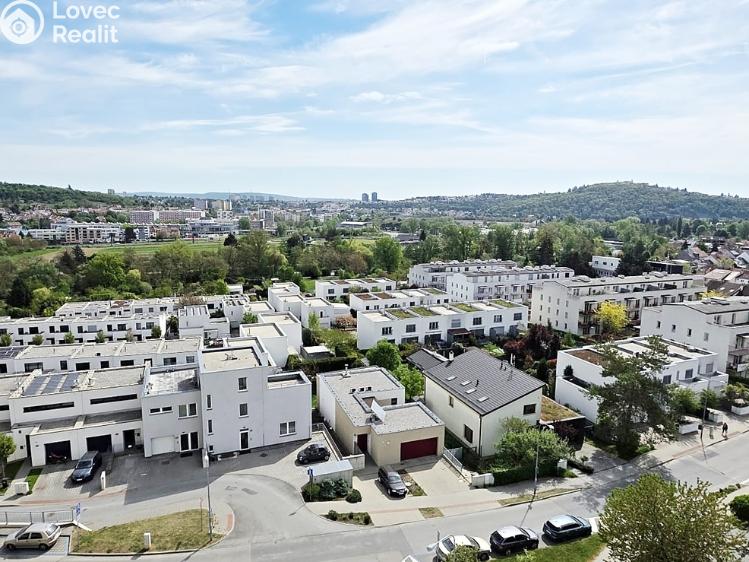 Аренда квартиры 1+1 Brno, Dubová č. 3