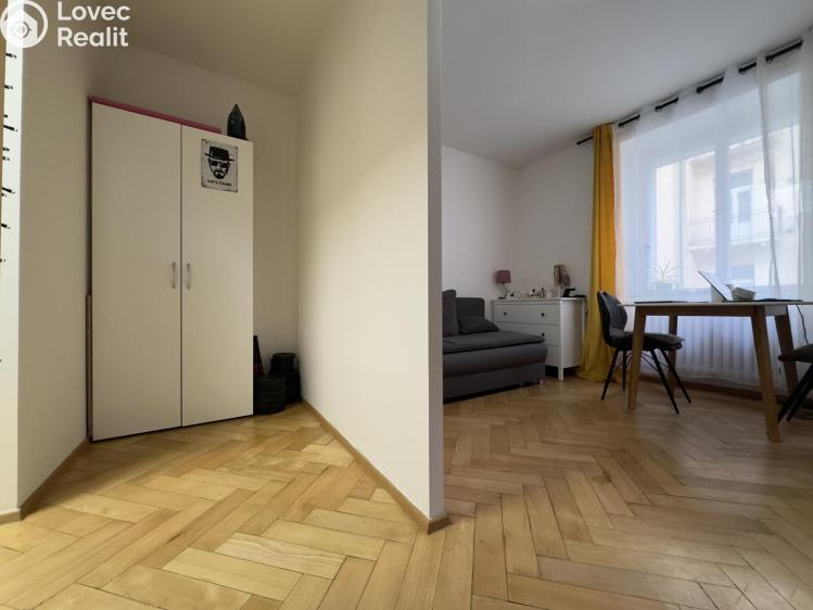 Pronájem bytu 2+KK Praha, Podskalská 392/7 č. 2