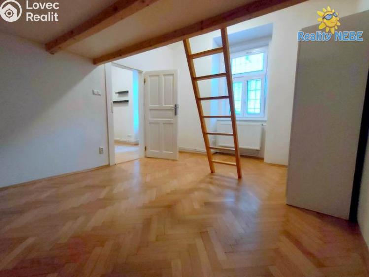 Pronájem bytu 2+KK Praha, Mahenova č. 10