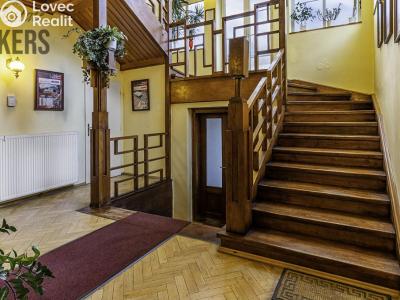 Rent office space Praha, V Holešovičkách č. 8