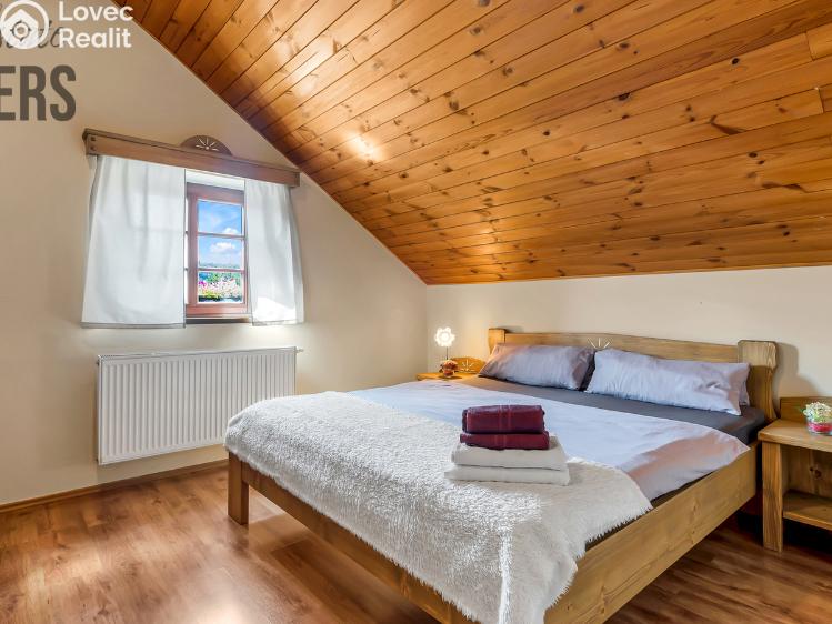 Prodej rodinného domu Hlásná Třebaň, Karlštejnská č. 14