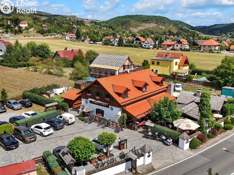 Prodej rodinného domu Hlásná Třebaň, Karlštejnská č. 39