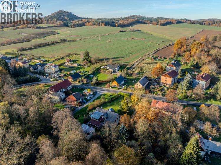 Prodej vícegeneračního domu Hamr na Jezeře č. 34