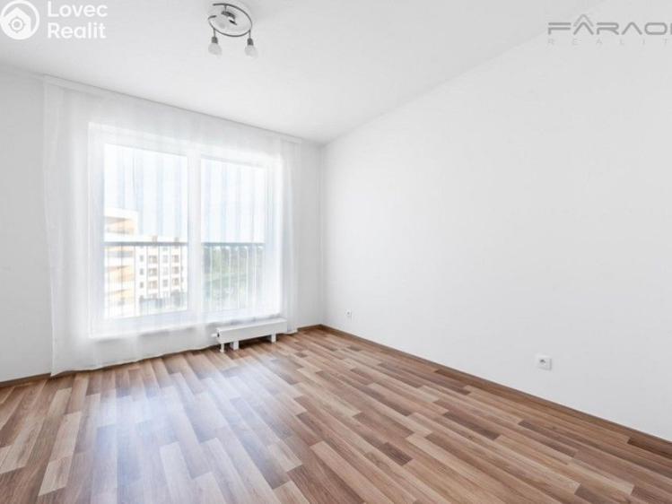 Pronájem bytu 3+KK Praha, Ke kříži č. 6