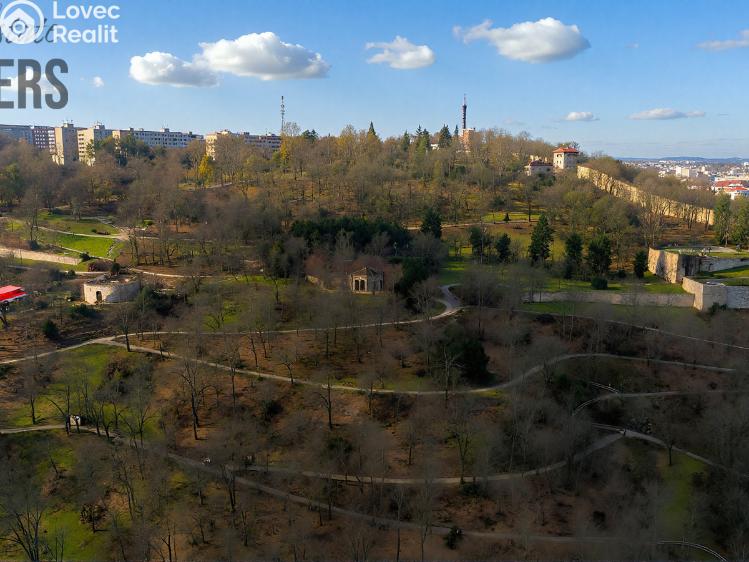 Prodej rodinného domu Praha, Petřínské sady č. 14