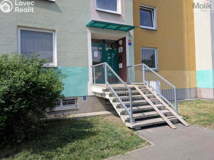 Prodej bytu 3+1 Teplice, Pod hvězdárnou 212/9 č. 28