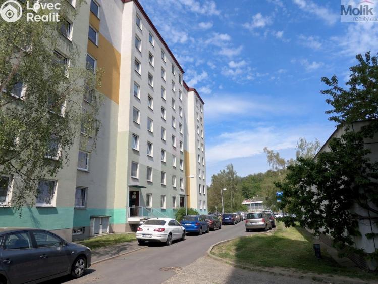 Prodej bytu 3+1 Teplice, Pod hvězdárnou 212/9 č. 30