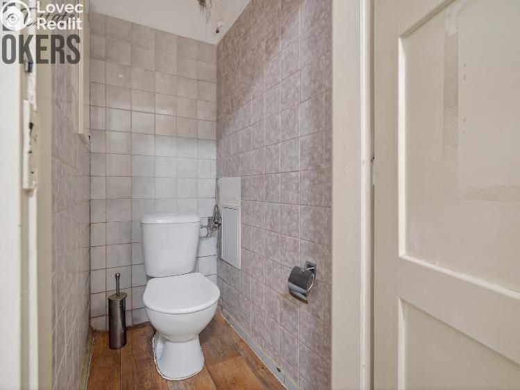 Prodej bytu 2+1 Praha, Ambrožova č. 14