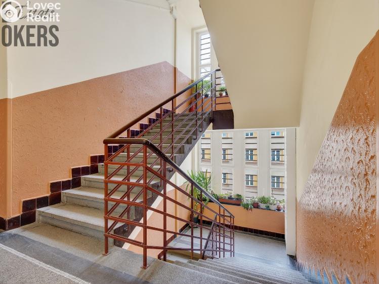 Prodej bytu 2+1 Praha, Ambrožova č. 22