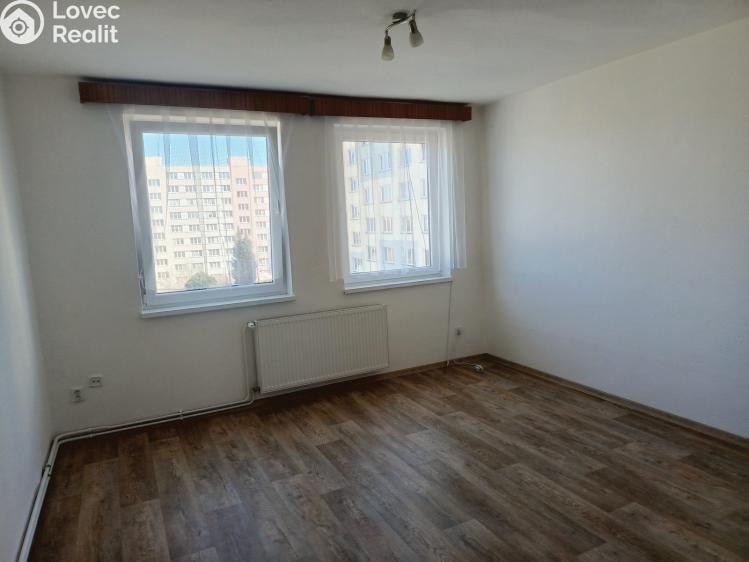 Pronájem bytu 3+1 České Budějovice, Pražská tř. 953/36 č. 3