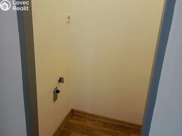 Pronájem bytu 3+1 České Budějovice, Pražská tř. 953/36 č. 17