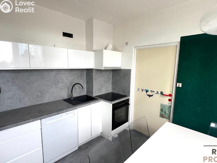 Аренда квартиры 3+1 Brno, Herčíkova č. 5