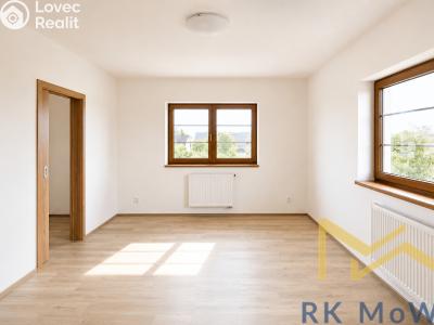 Rent family house Horoměřice, Rabochova č. 8