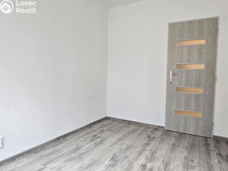 Pronájem bytu 3+1 Litvínov, Na Kopci 242 č. 7