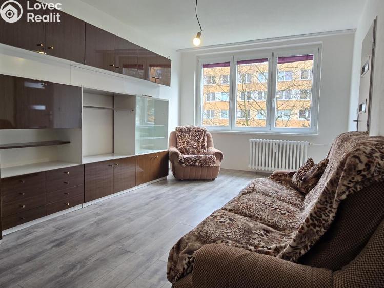 Pronájem bytu 3+1 Litvínov, Na Kopci 242 č. 9