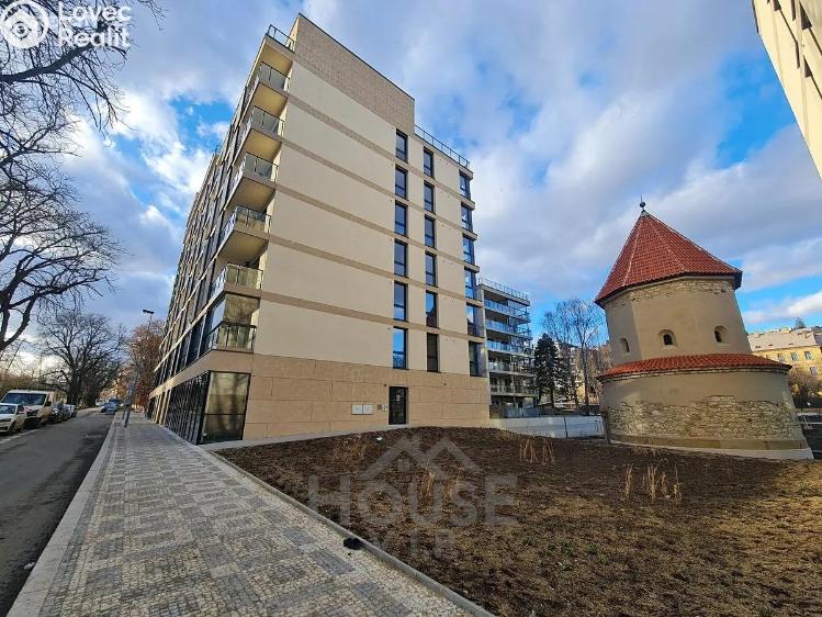 Продажа специфического типа недвижимости Praha, Radimova č. 3
