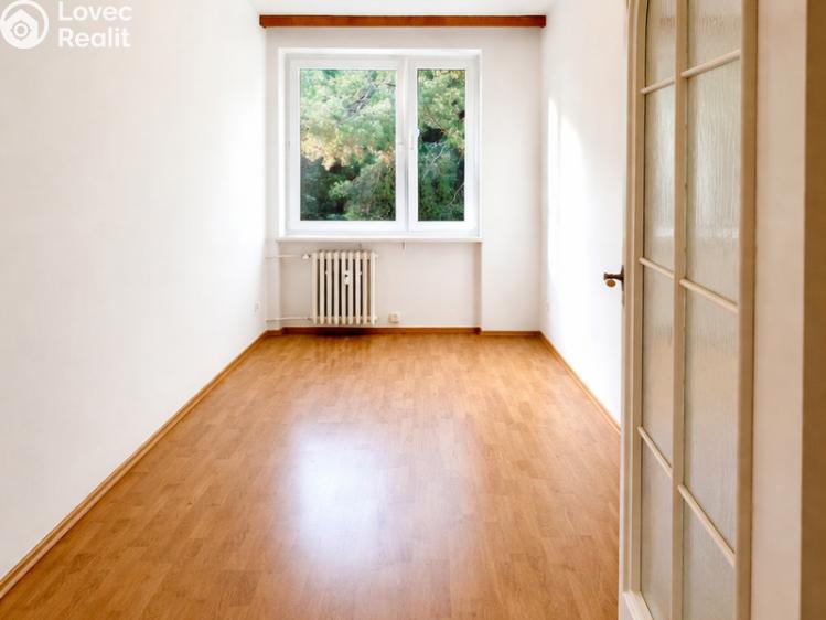 Pronájem bytu 3+KK Praha, Pod Sychrovem I č. 5