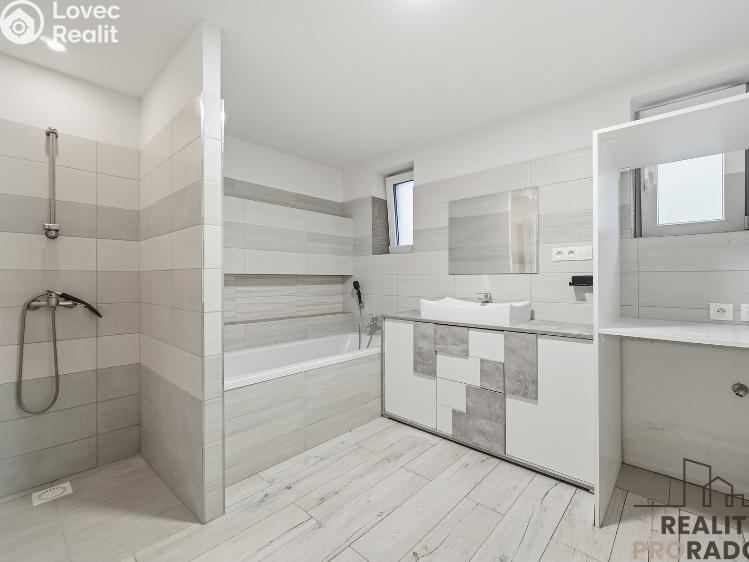 Продажа семейного дома Bukovina nad Labem č. 3