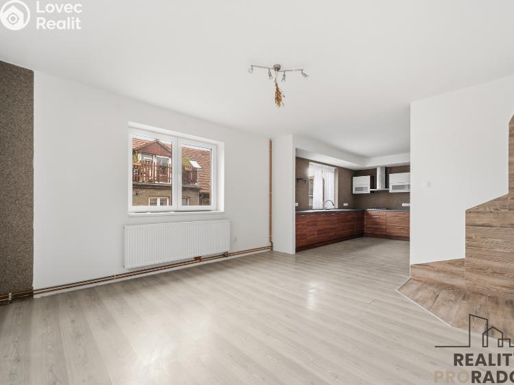 Продажа семейного дома Bukovina nad Labem č. 7