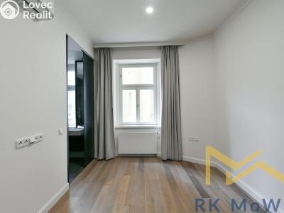 Аренда квартиры 4+KK Praha, náměstí Jiřího z Poděbrad č. 15