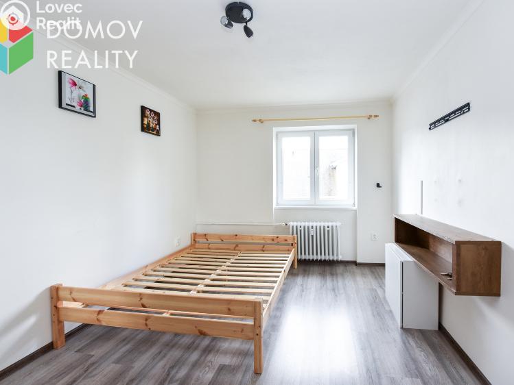 Prodej bytu 3+KK Králův Dvůr, Pod Hájem 304 č. 8