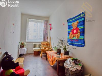 Продажа квартиры 4+1 Jirkov, Osvobození 1049 č. 14