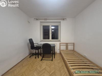 Rent apartment 2+1 Praha, Vostrovská č. 8
