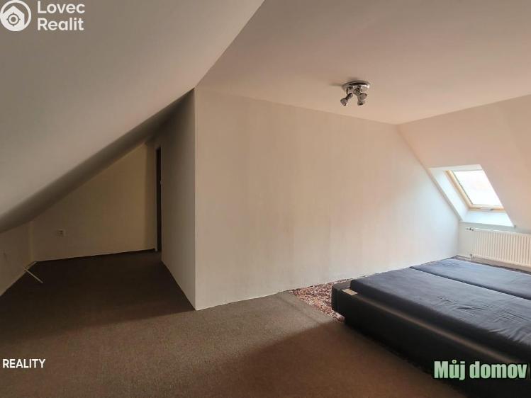 Pronájem bytu 4+KK Praha, Náchodská č. 8