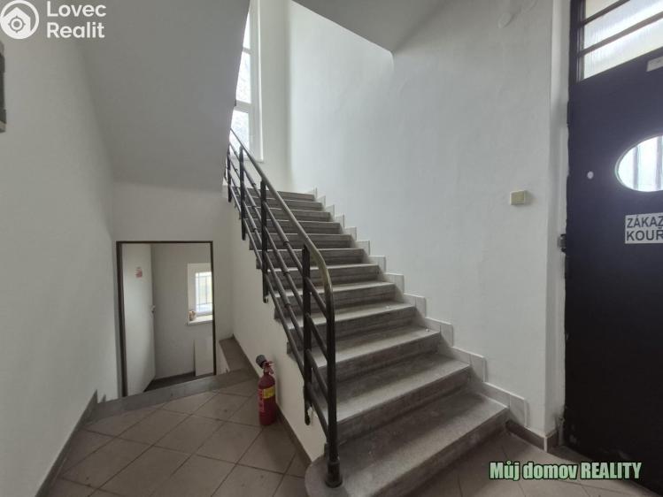 Pronájem obchodního prostoru Praha, Přátelství č. 7