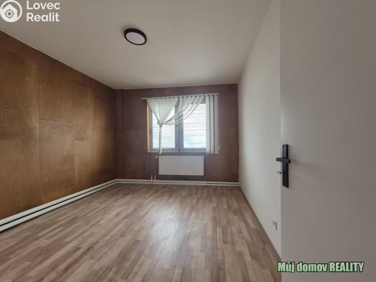 Pronájem obchodního prostoru Praha, Přátelství č. 11