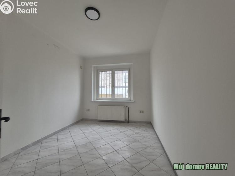 Pronájem obchodního prostoru Praha, Přátelství č. 20