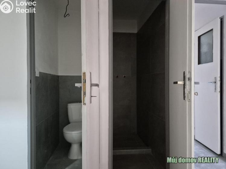Pronájem obchodního prostoru Praha, Přátelství č. 26