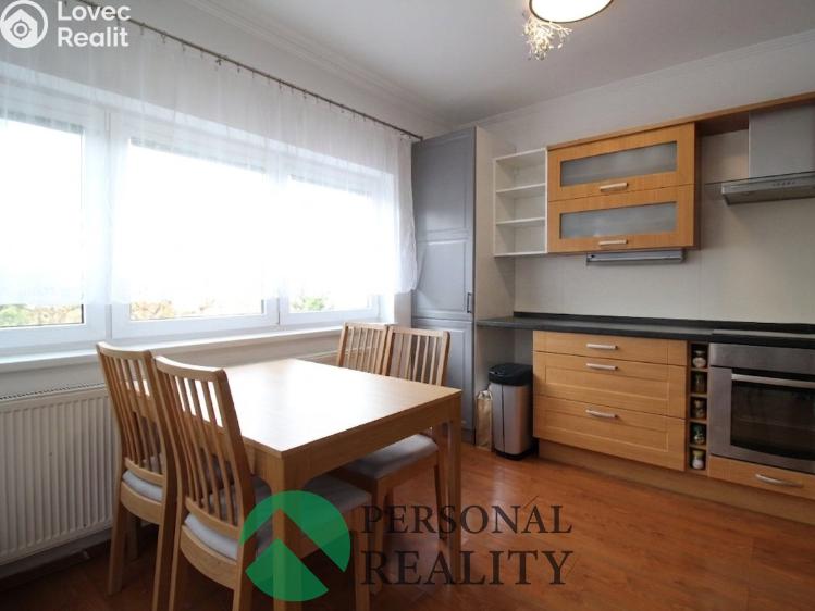 Prodej bytu 2+KK Karlovy Vary, Nejdlova č. 7