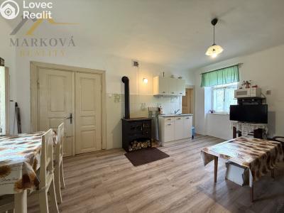 Sale cottage Chrášťany č. 7