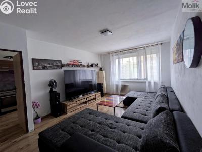 Pronájem bytu 3+1 Krupka, Dukelských hrdinů 279 č. 3