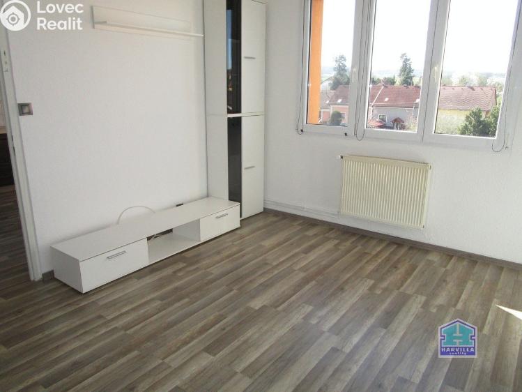 Rent apartment 2+1 Kladruby, Kostelní 262 č. 8