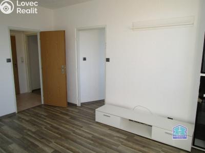 Оренда квартири 2+1 Kladruby, Kostelní 262 č. 6